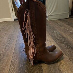 Cowgirl western boots